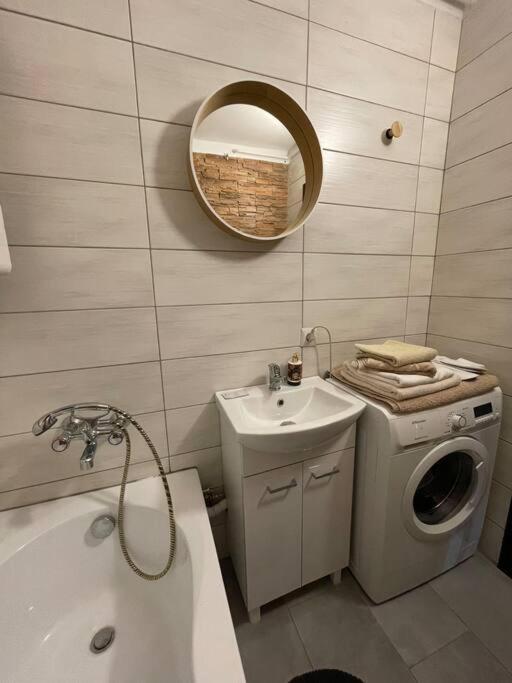 Sunny Apartment In Silesia Czeladź Kültér fotó